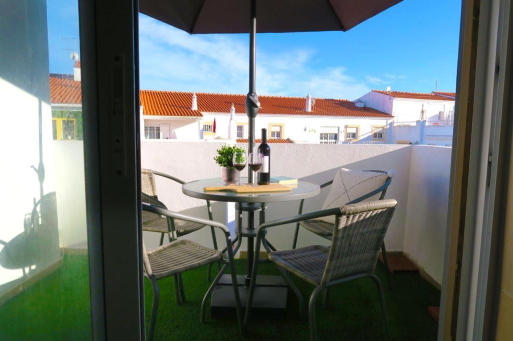 Albufeira Central Apartment, 10 Mins Walk To Beach Exterior foto